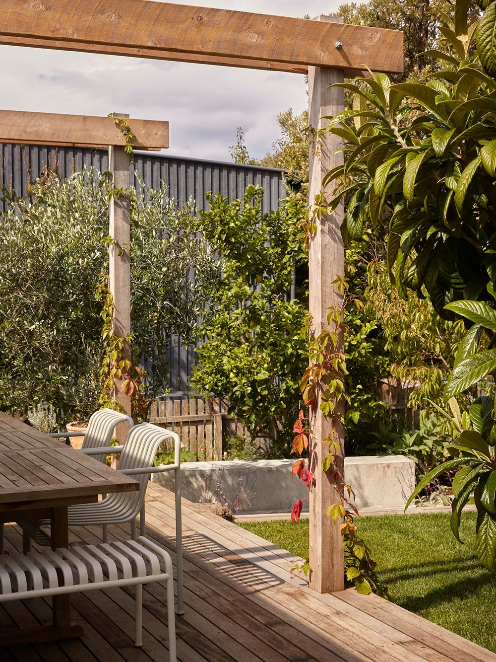 Ligereza y calor en el interior de un cottage de playa diseñado en Melbourne - Gallery image 14