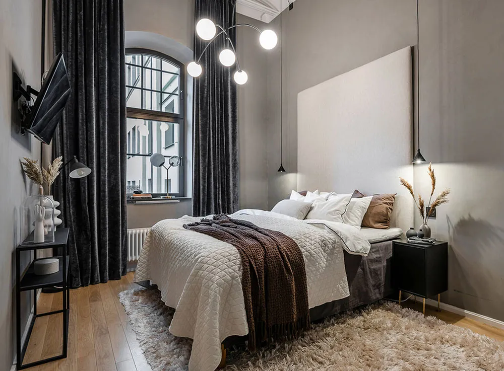 Altos techos y terraza: única vivienda en antiguo edificio de fábrica en Estocolmo - Gallery image 13