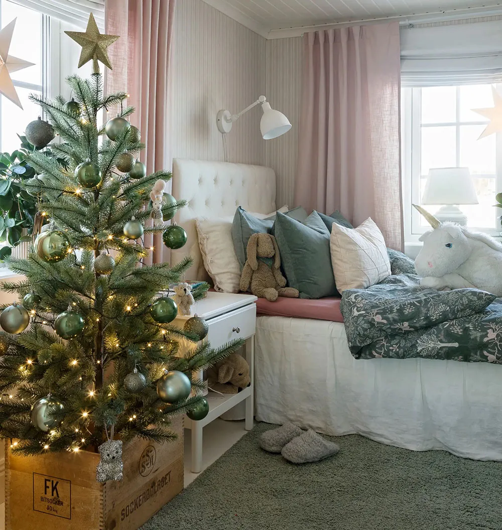 Scandinavian Winter in the Country - Gallery image 12