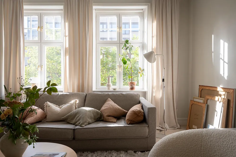 Spokojny i uютny szary-beżowy interior w Getborgu (83 m²) - Gallery image 16