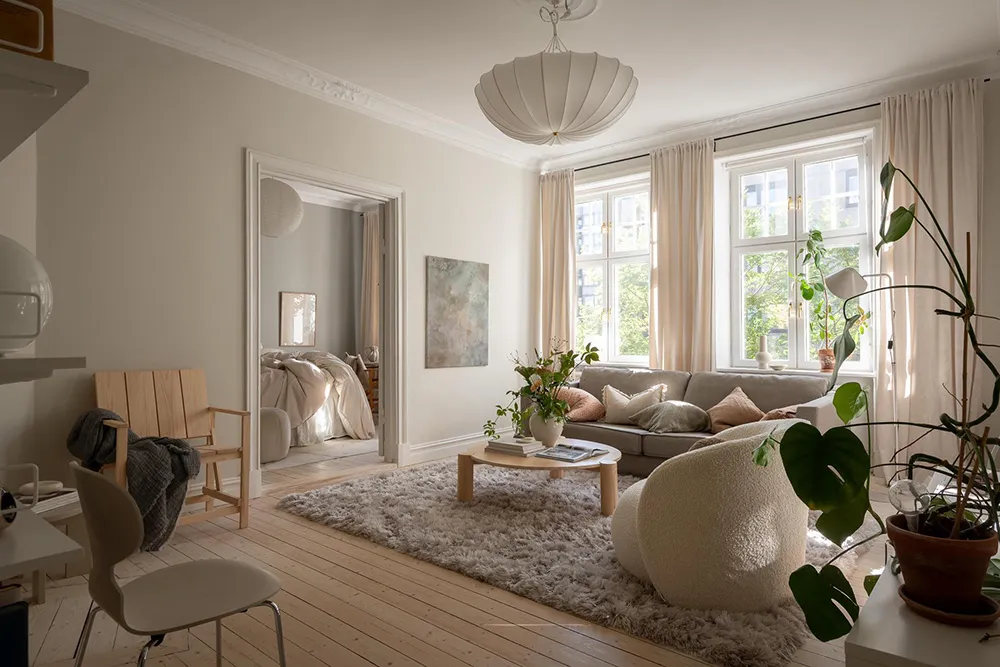 Spokojny i uютny szary-beżowy interior w Getborgu (83 m²) - Gallery image 4