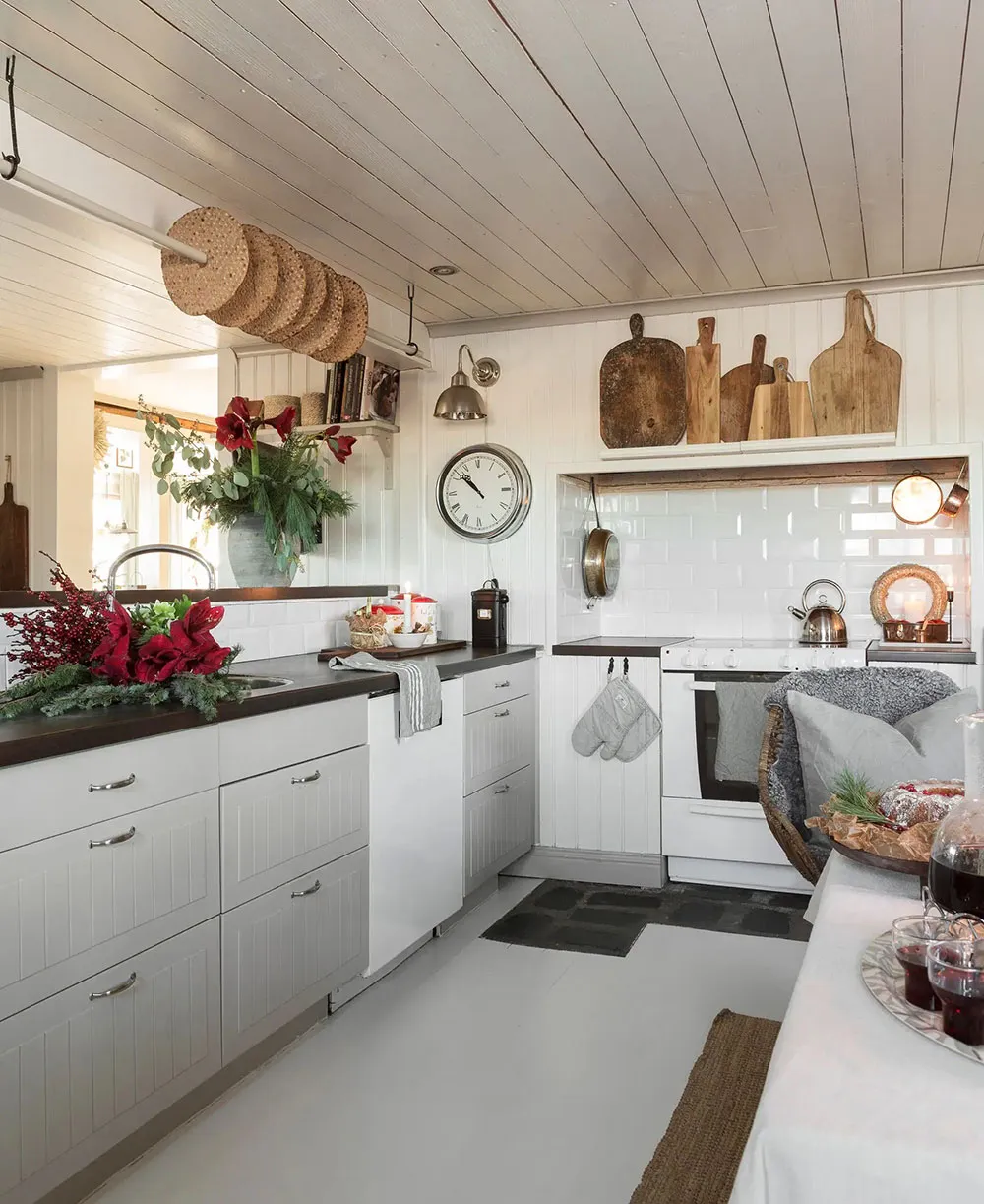 Scandinavian Winter in the Country - Gallery image 10