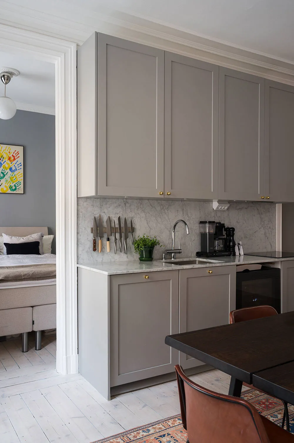 Appartement scandinave lumineux avec salon ouvert (60 m²) - Gallery image 14