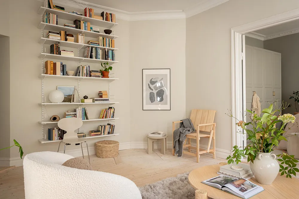 Spokojny i uютny szary-beżowy interior w Getborgu (83 m²) - Gallery image 15