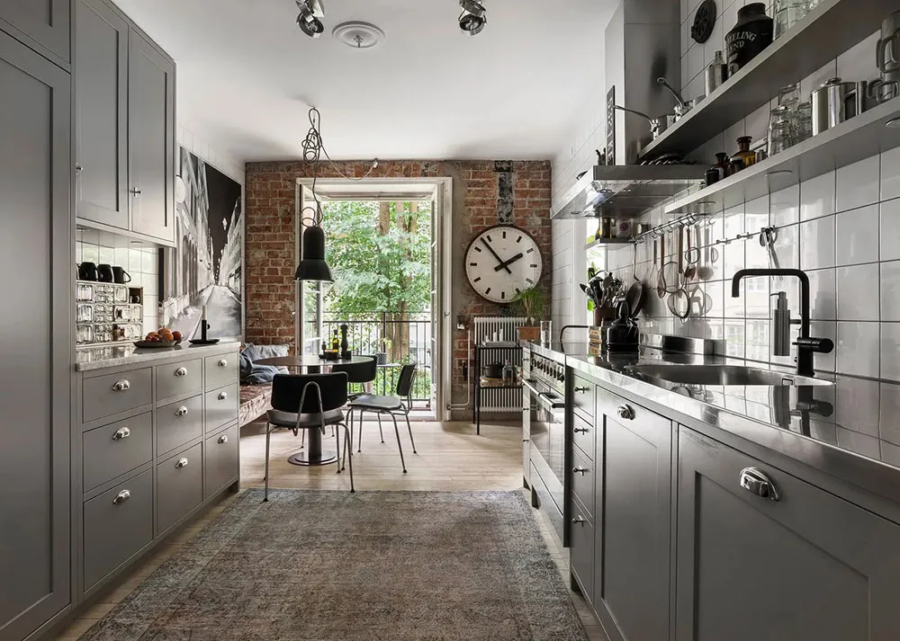 Motivos industriales en el diseño de un apartamento en Suecia (80 m²) - Gallery image 3