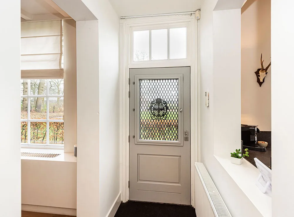 Балки та сучасний дизайн: чудовий хутір з солом'яною дахом у Нідерландах - Gallery image 10