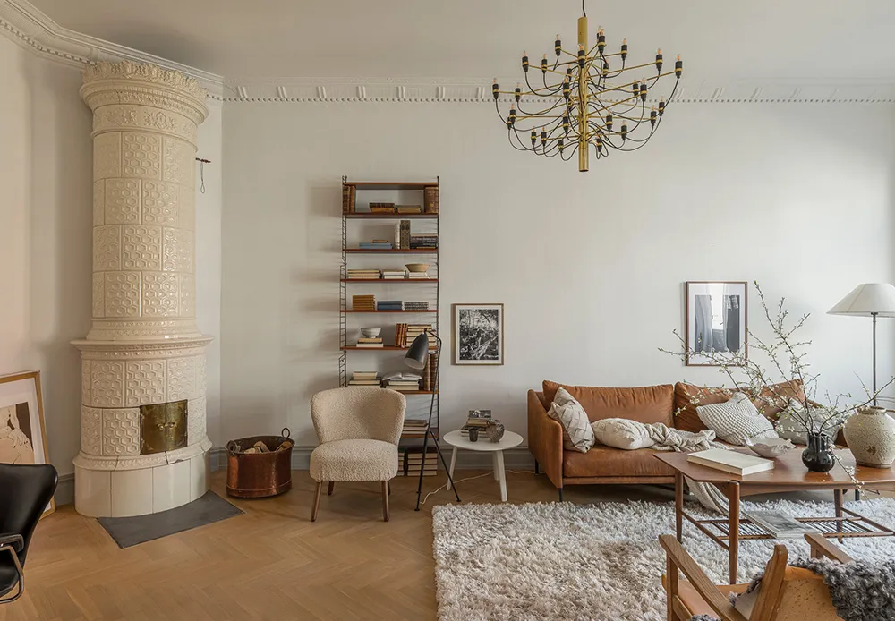 Jasny skandynawski wnętrze z skórzanympfu - Gallery image 2