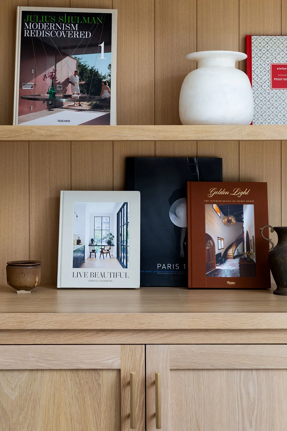 Roi, moulures et meubles élégants : une belle maison de campagne en Californie - Gallery image 10