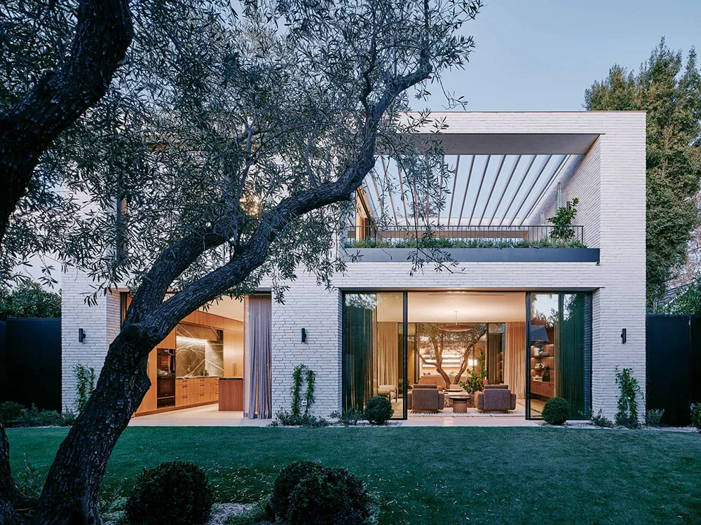 Design moderne et lumineux de maison familiale en Californie - Gallery image 12