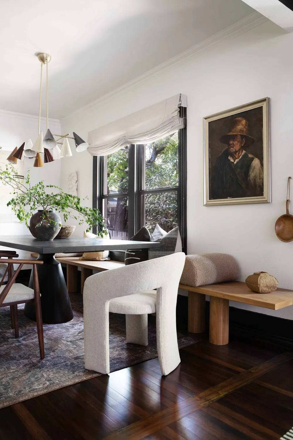 Acogedor cabaña rural en Texas con elementos oscuros en el diseño - Gallery image 17