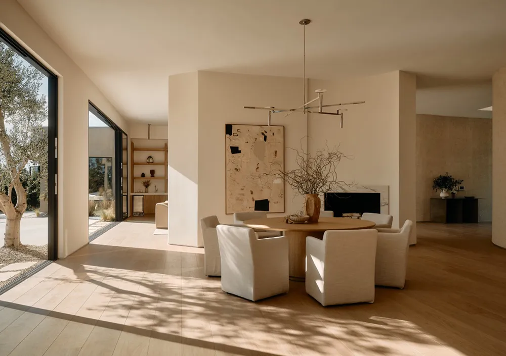 Warm modernes Design einer einstöckigen Villa auf einem Hügel in Kalifornien - Gallery image 4