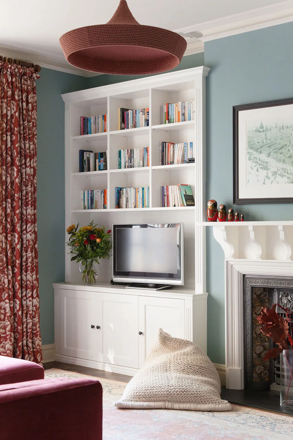 लंदन में सौंदर्यपूर्ण अंग्रेजी क्लासिक, जिसमें हल्के पेस्टल रंगों का उपयोग किया गया है। - Gallery image 2