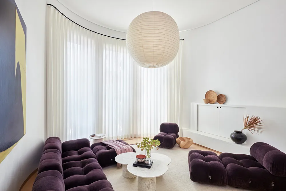 Intérieurs élégants de town-house à murs arrondis à New York - Gallery image 9