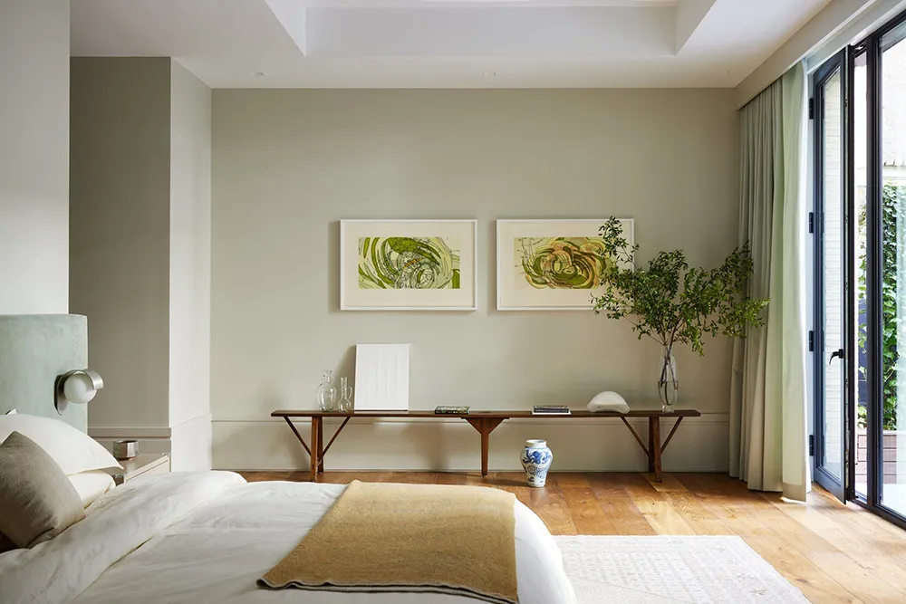 Stylish Design in Cool Tones: Apartments with Terrace in New York - Gallery image 9