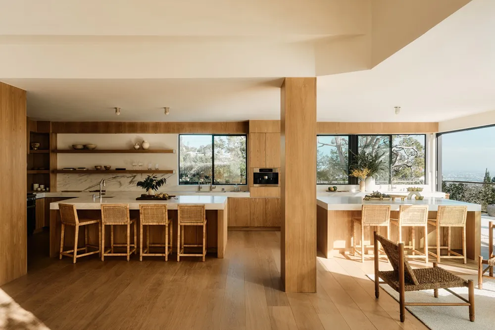 Warm modernes Design einer einstöckigen Villa auf einem Hügel in Kalifornien - Gallery image 7