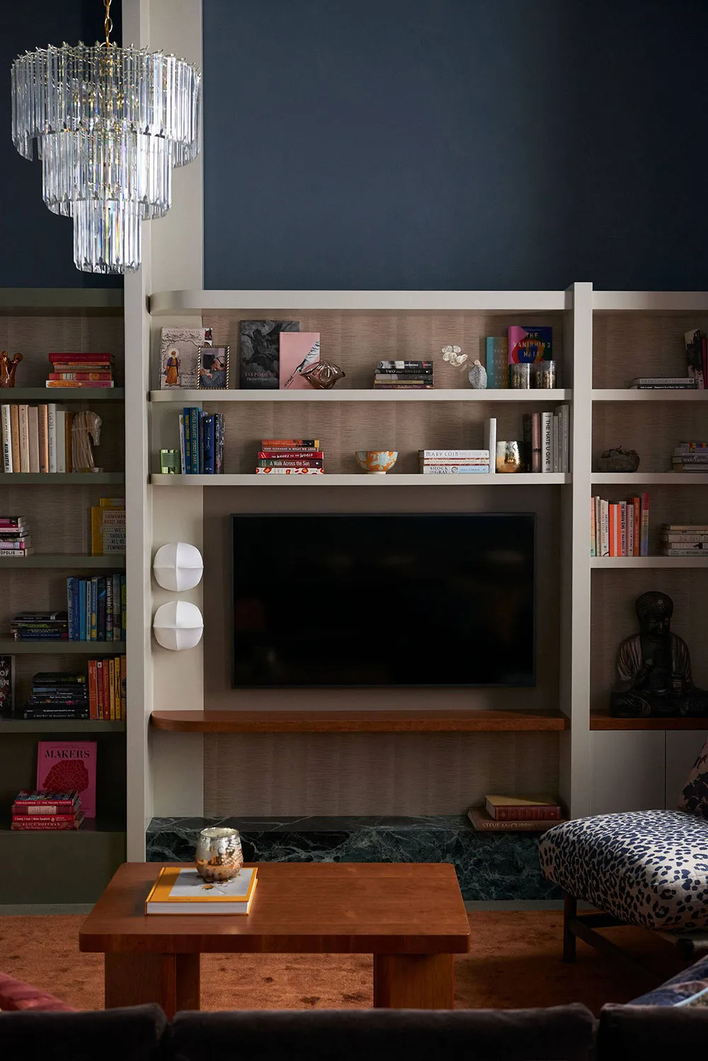 Ricos matices y cristal en el fondo de ladrillo: loft en Canadá - Gallery image 10