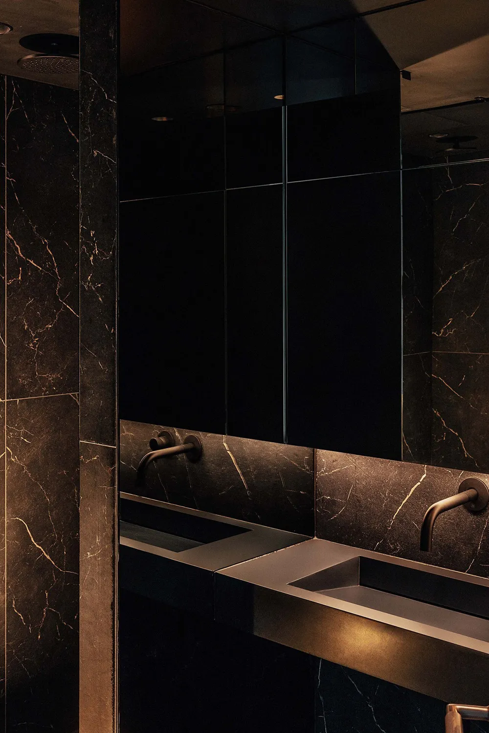 Stylischer Minimalismus in einem victorianischen Haus in London - Gallery image 16