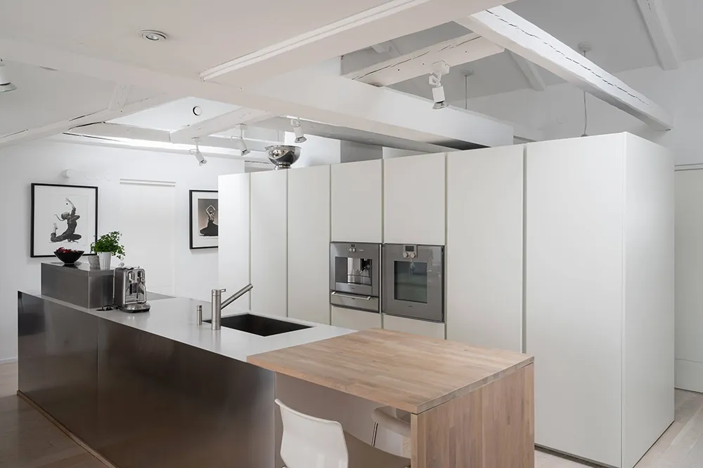 Une magnifique appartement scandinave dans un grenier - Gallery image 9