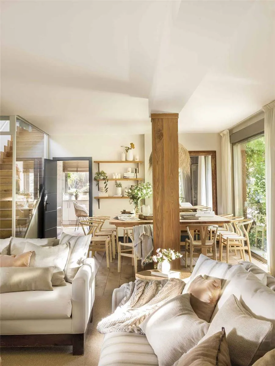 Beautiful Stone Cottage with Glass Walls in Spain, Nestled in Greenery - Gallery image 6