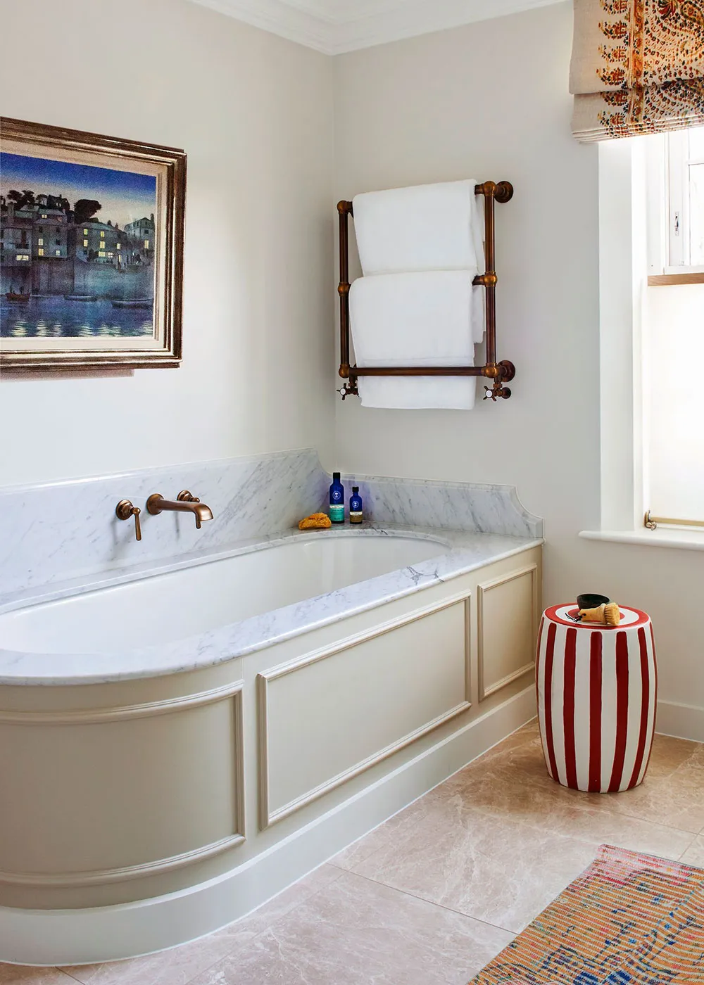 Colorful House in London Inspired by Paddington Movies - Gallery image 15