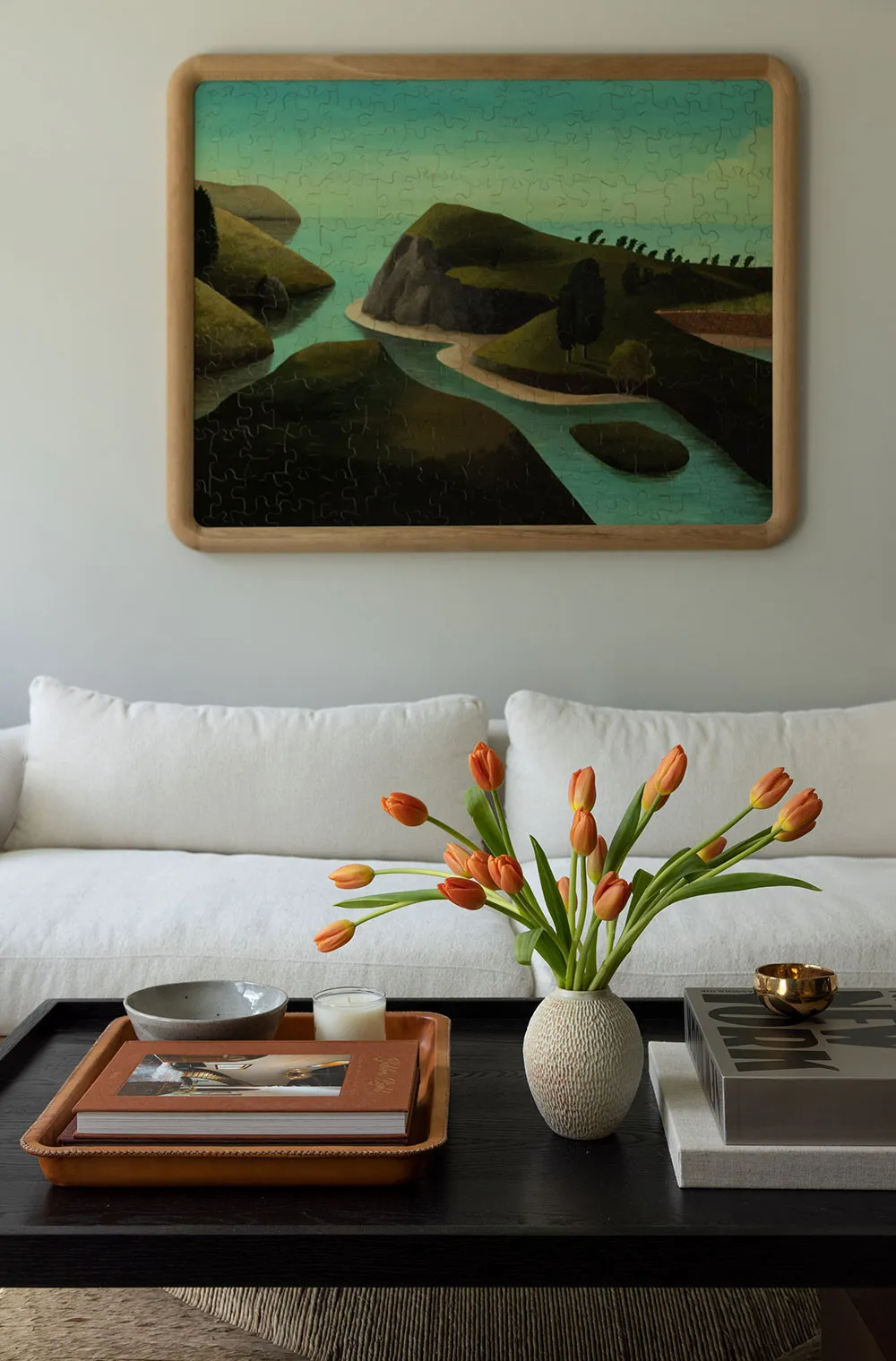 Peaceful but Stylish Modern Interior of a Townhouse in Brooklyn - Gallery image 2