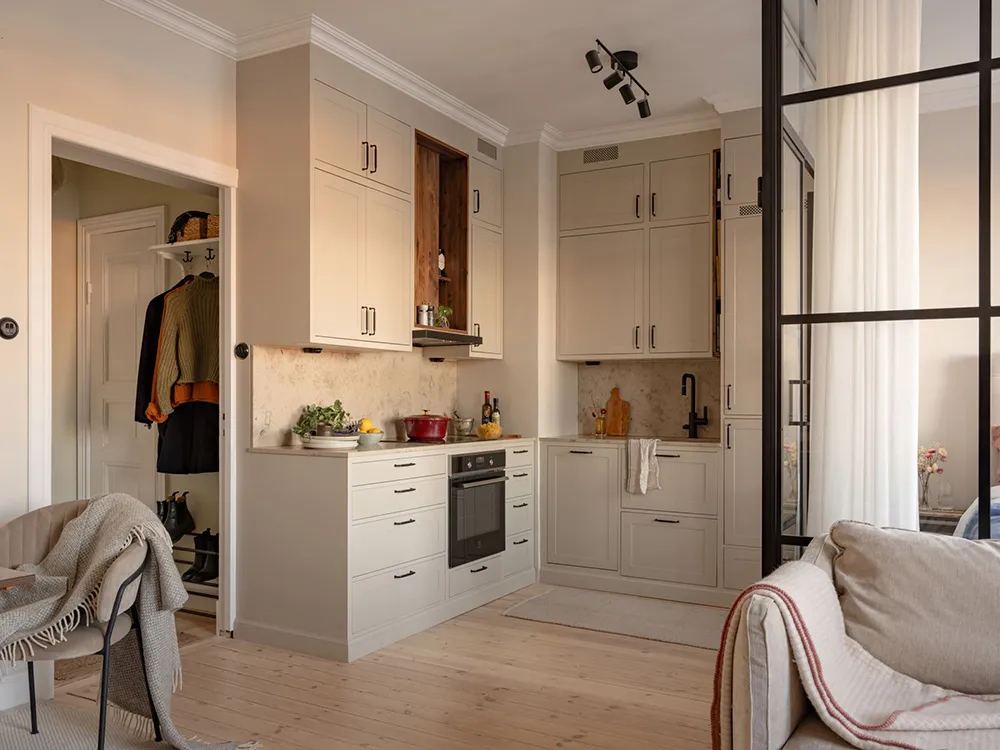 Спальня за стеклом и виды на залив: небольшая квартира в Стокгольме (36 кв. м) - Gallery image 15