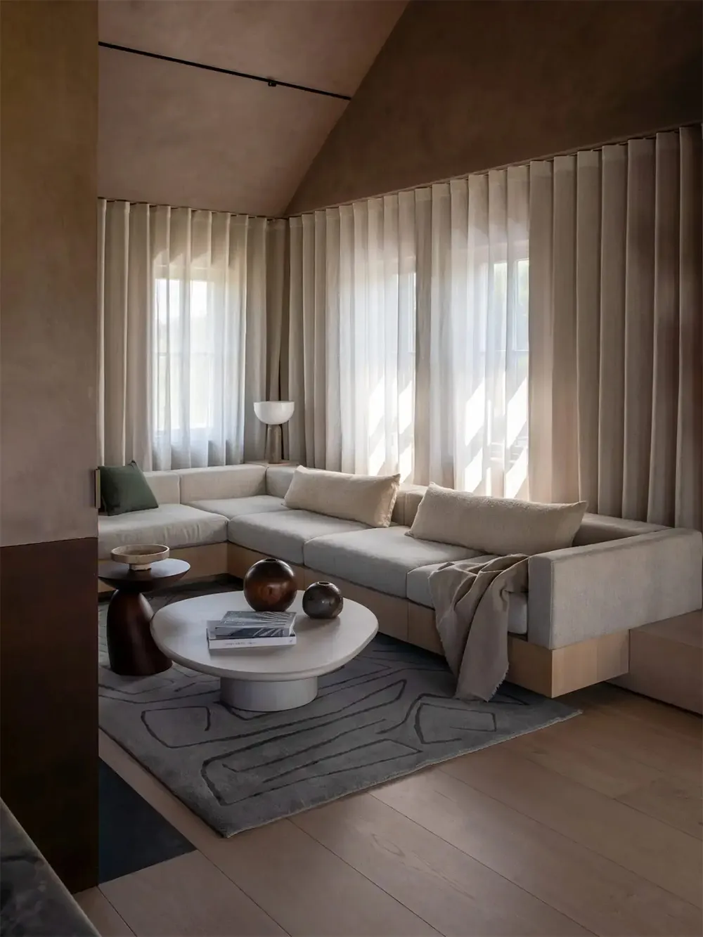 Красивая гамма в дизайне коттеджа посреди суровой природы Ирландии - Gallery image 2