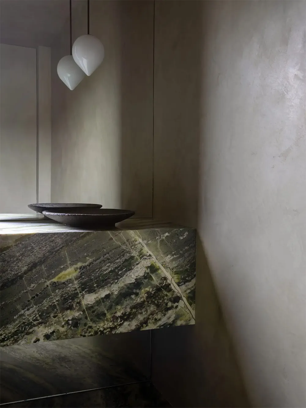 Красивая гамма в дизайне коттеджа посреди суровой природы Ирландии - Gallery image 16