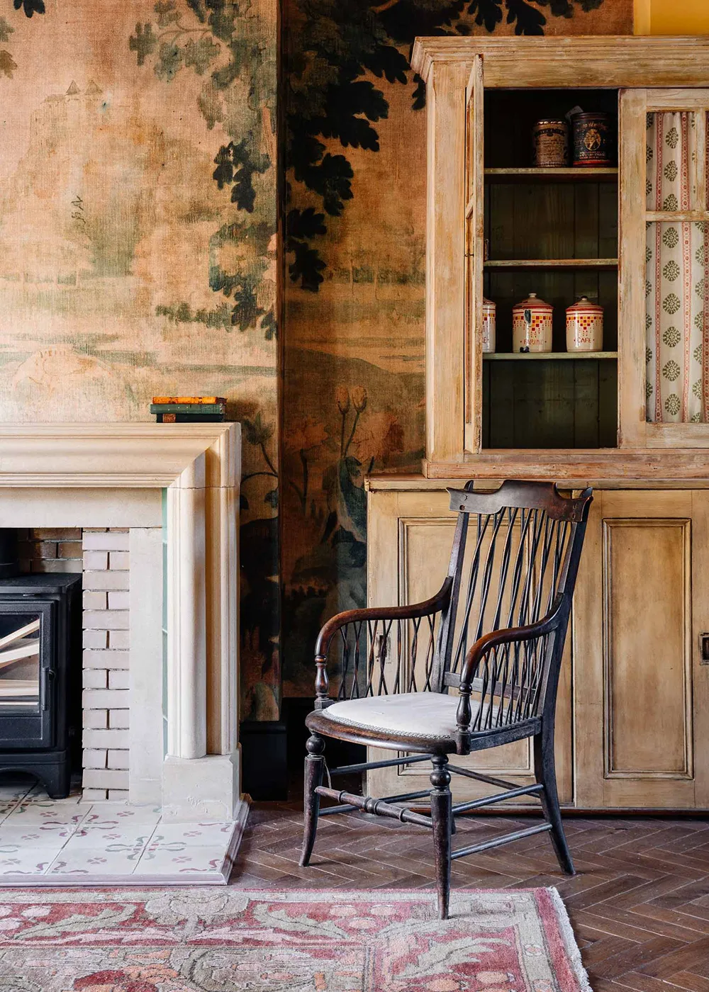 Schöne Farbpalette im Design eines victorianischen Hauses in London - Gallery image 1