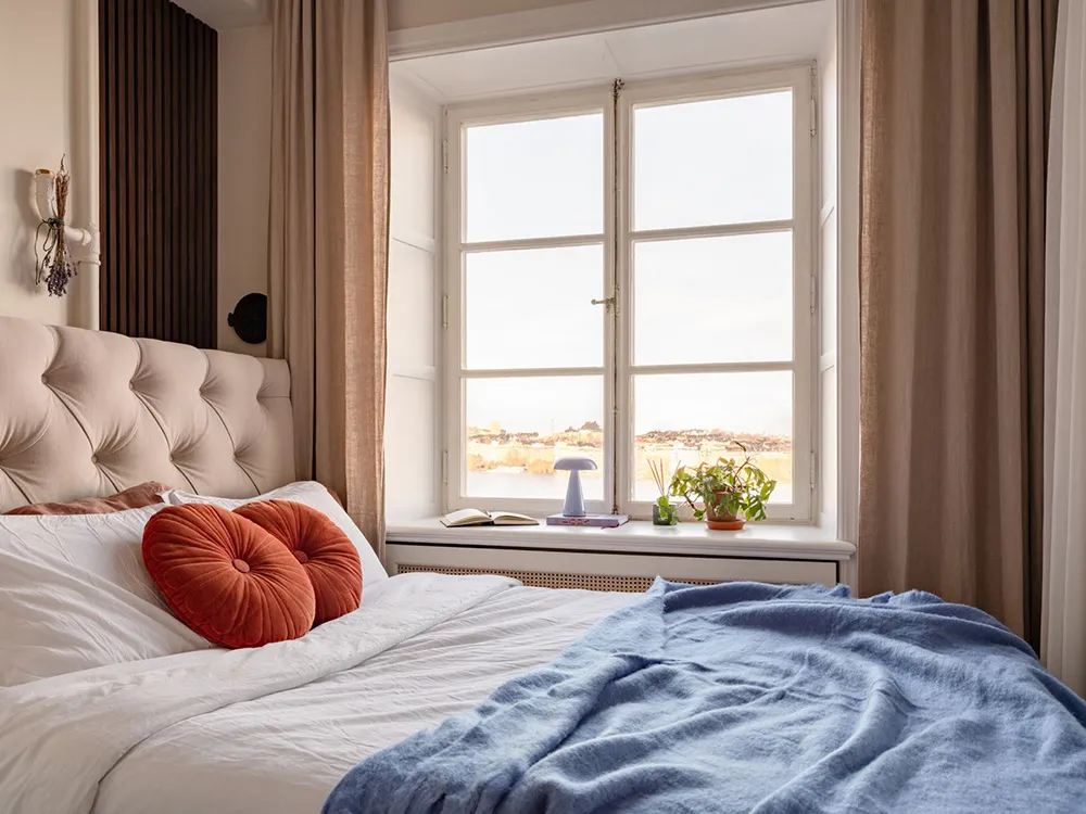 Спальня за стеклом и виды на залив: небольшая квартира в Стокгольме (36 кв. м) - Gallery image 17
