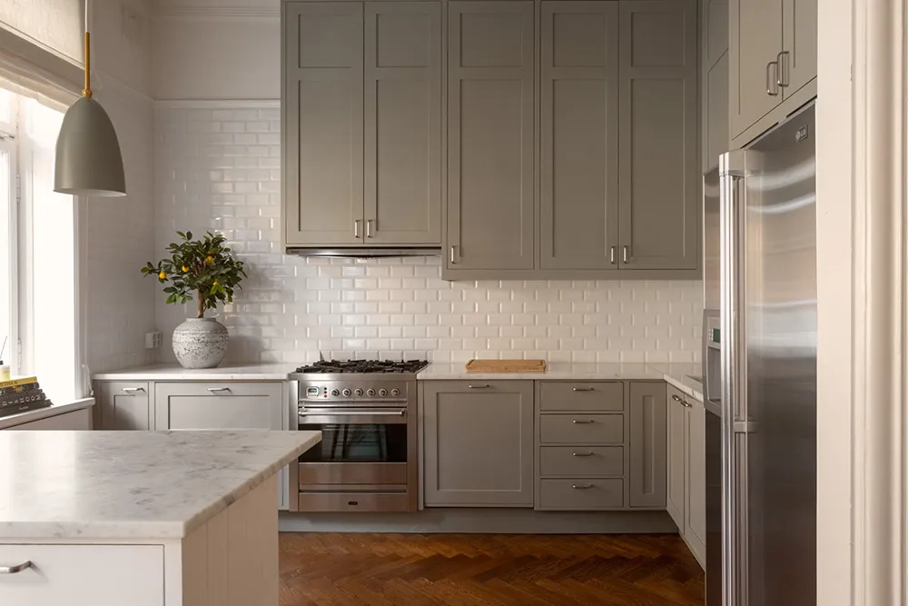 Streng und stilvolle moderne Klassik in Stockholm - Gallery image 9