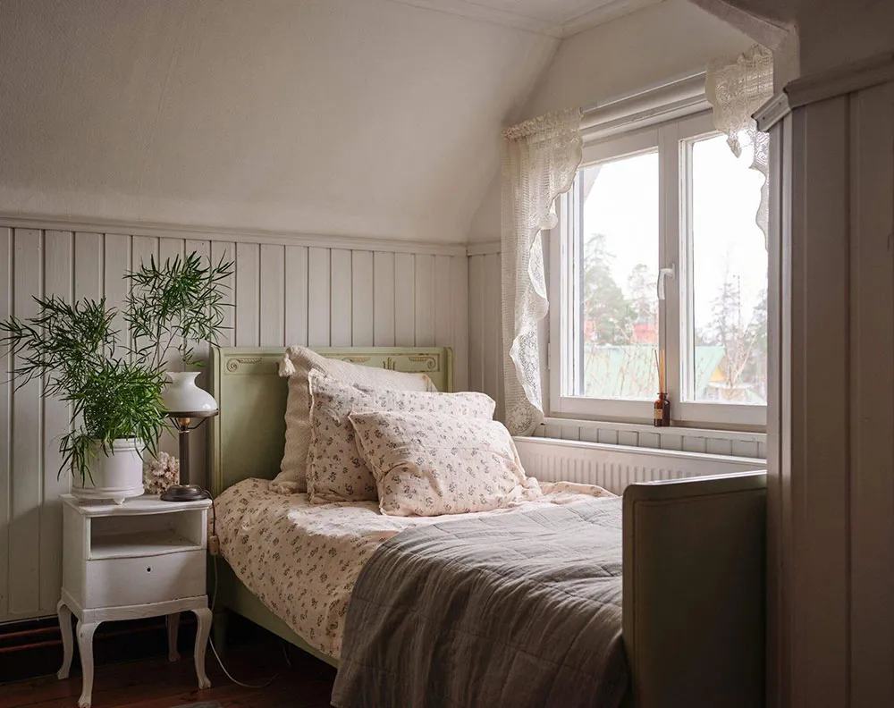 Ungewöhnliche alte Villa mit Türmen in Schweden - Gallery image 3