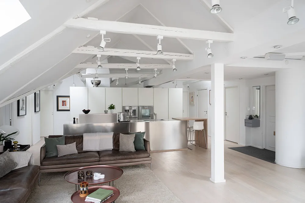 Une magnifique appartement scandinave dans un grenier - Gallery image 7