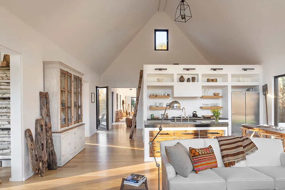 Intérieurs très lumineux d'un moderne cottage noir en pleine nature - Gallery image 11