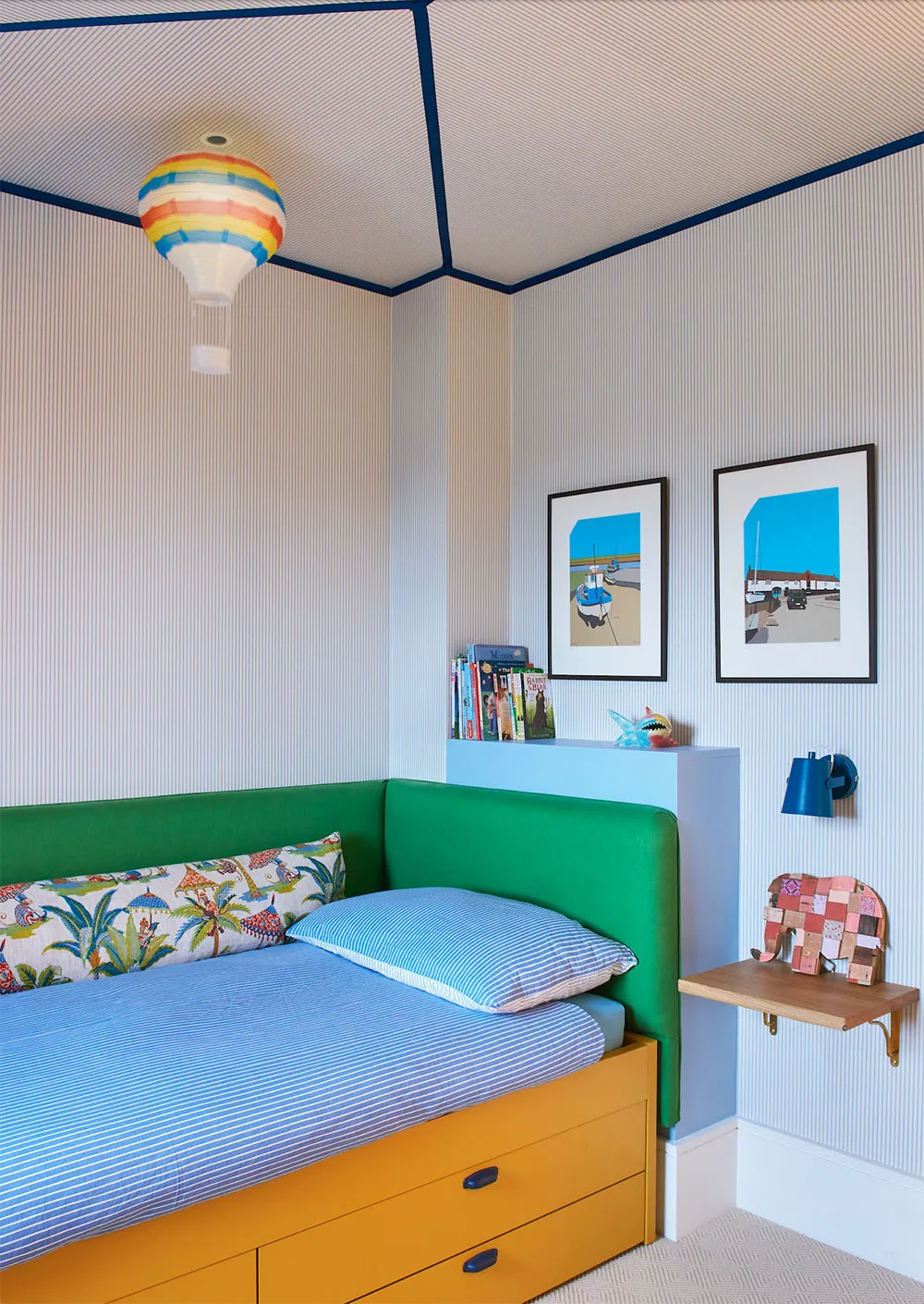 Colorful House in London Inspired by Paddington Movies - Gallery image 20