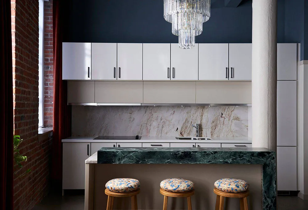 Ricos matices y cristal en el fondo de ladrillo: loft en Canadá - Gallery image 4