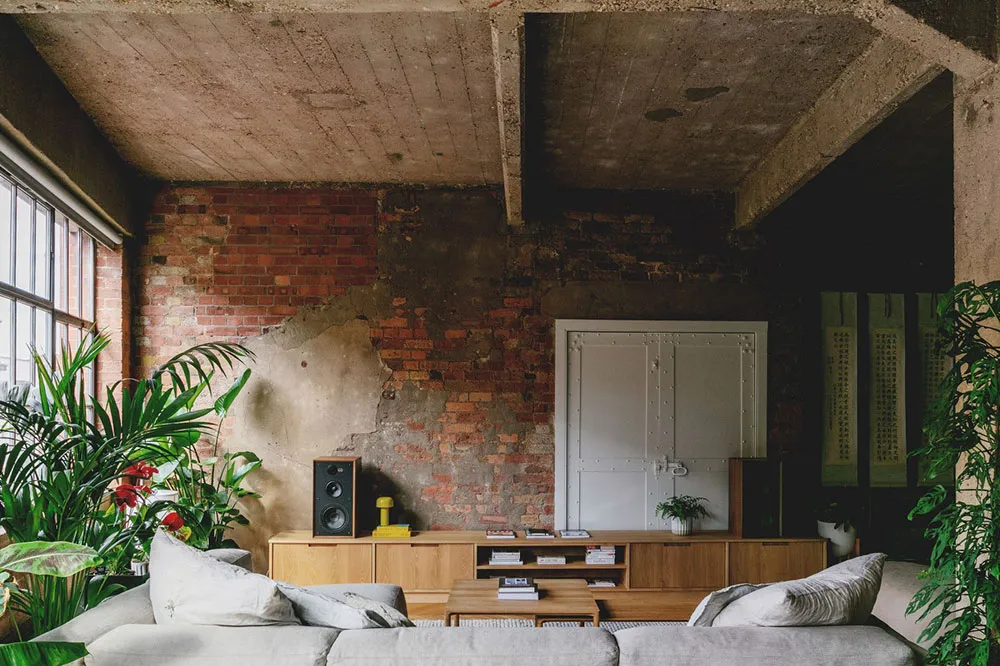 Cozy Loft Apartments in Old Warehouse Building in London - Gallery image 2