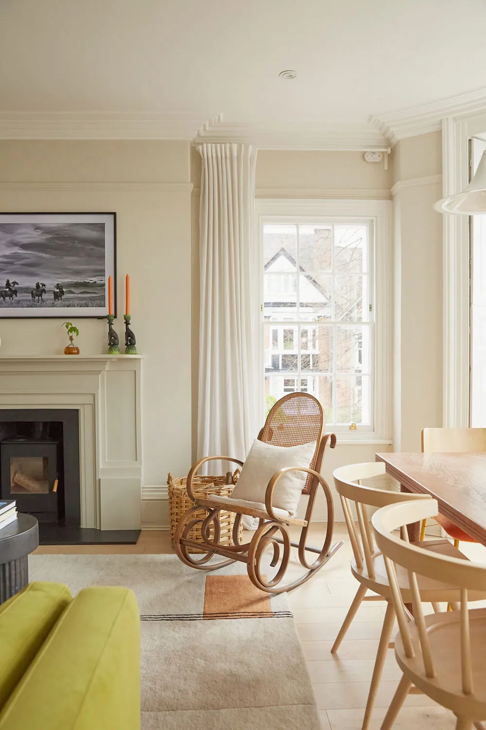 Великолепна класична вілла зі світлими інтер'єрами в Англії - Gallery image 1