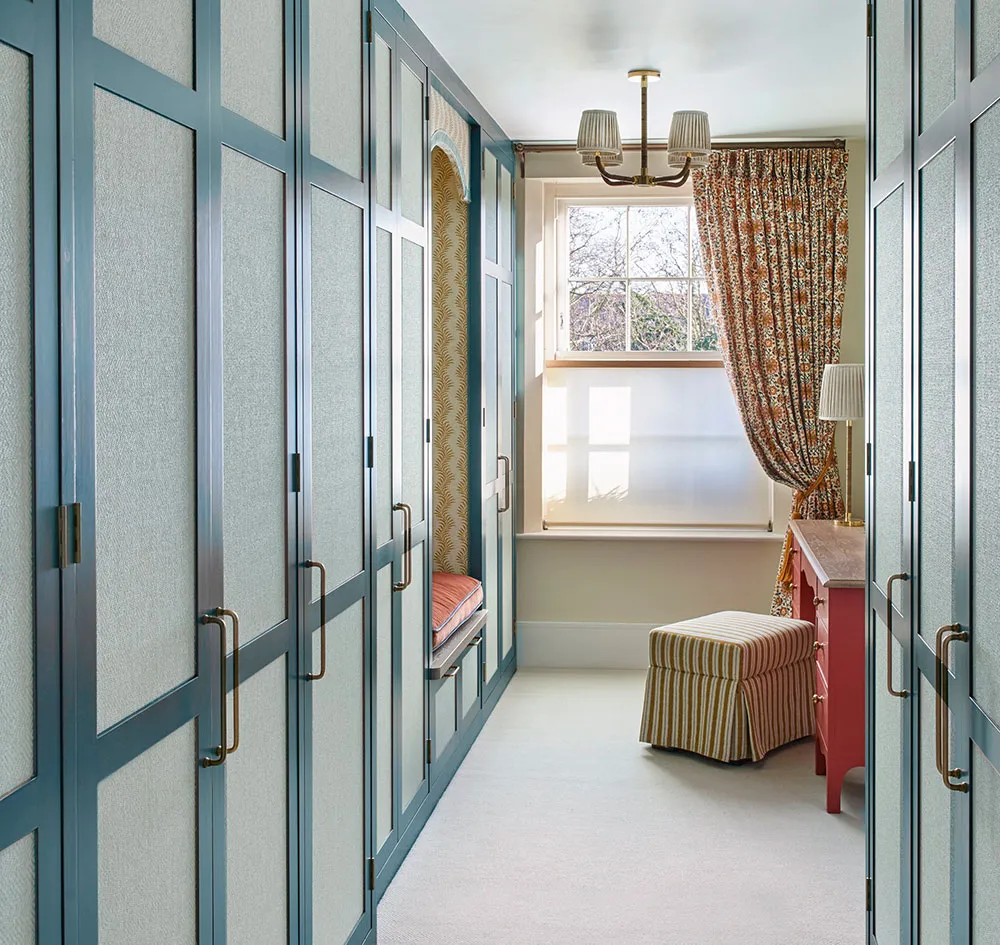 Colorful House in London Inspired by Paddington Movies - Gallery image 13