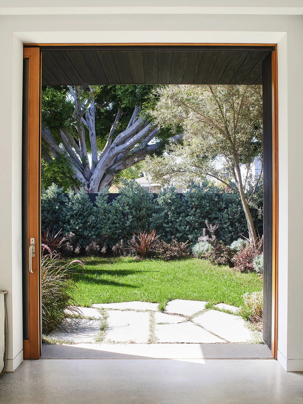 Interiores soleados de casa en Sídney para familia que se mudó de California - Gallery image 11