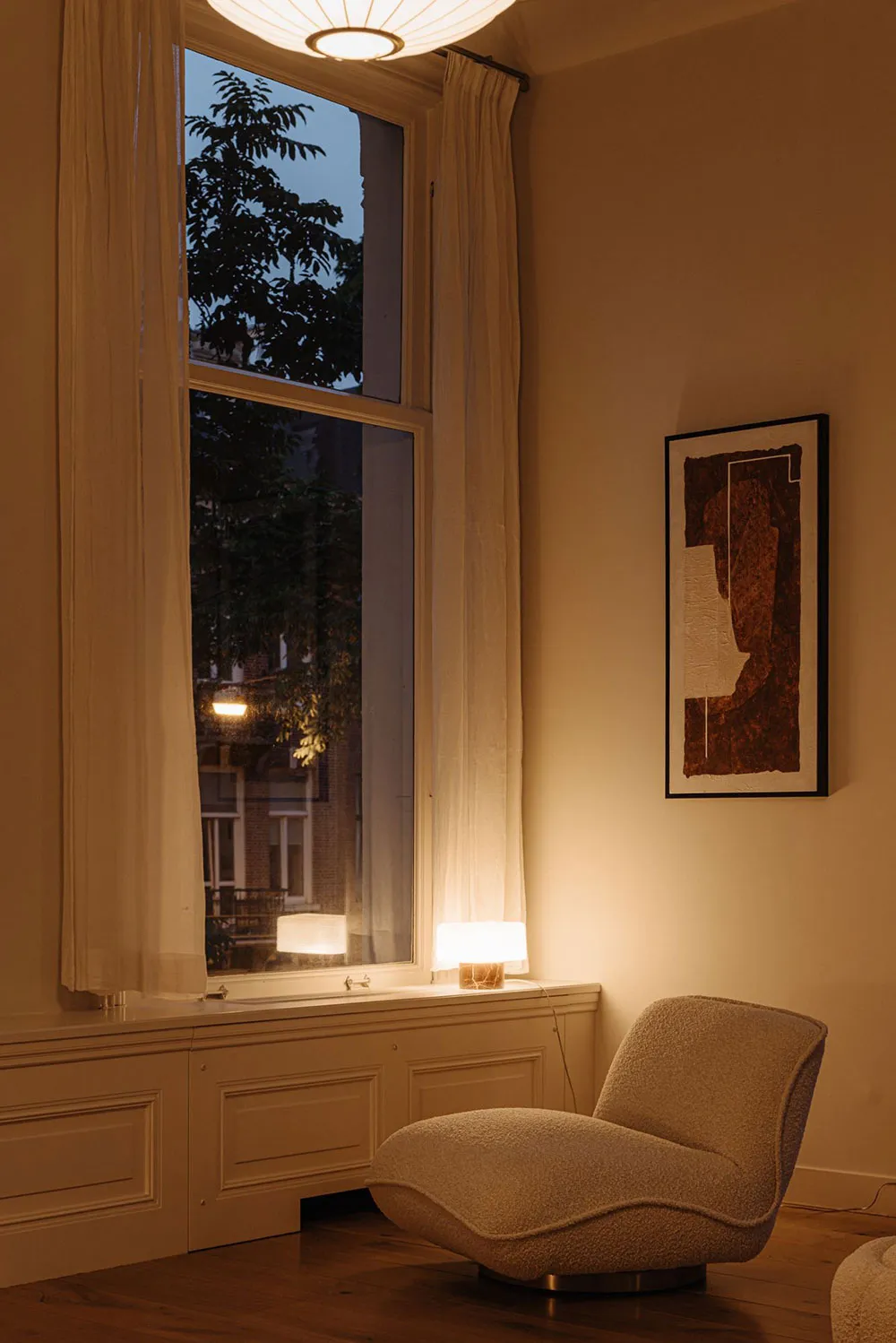 Gemütliche moderne Interior-Designs der beeindruckenden städtischen Villa in Amsterdam - Gallery image 38