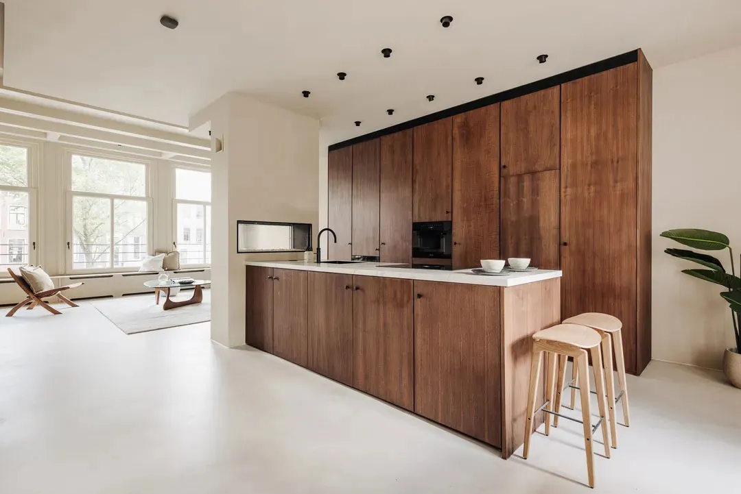 Diseño minimalista cálido en la decoración de un apartamento en una casa junto al canal en Ámsterdam - Gallery image 27