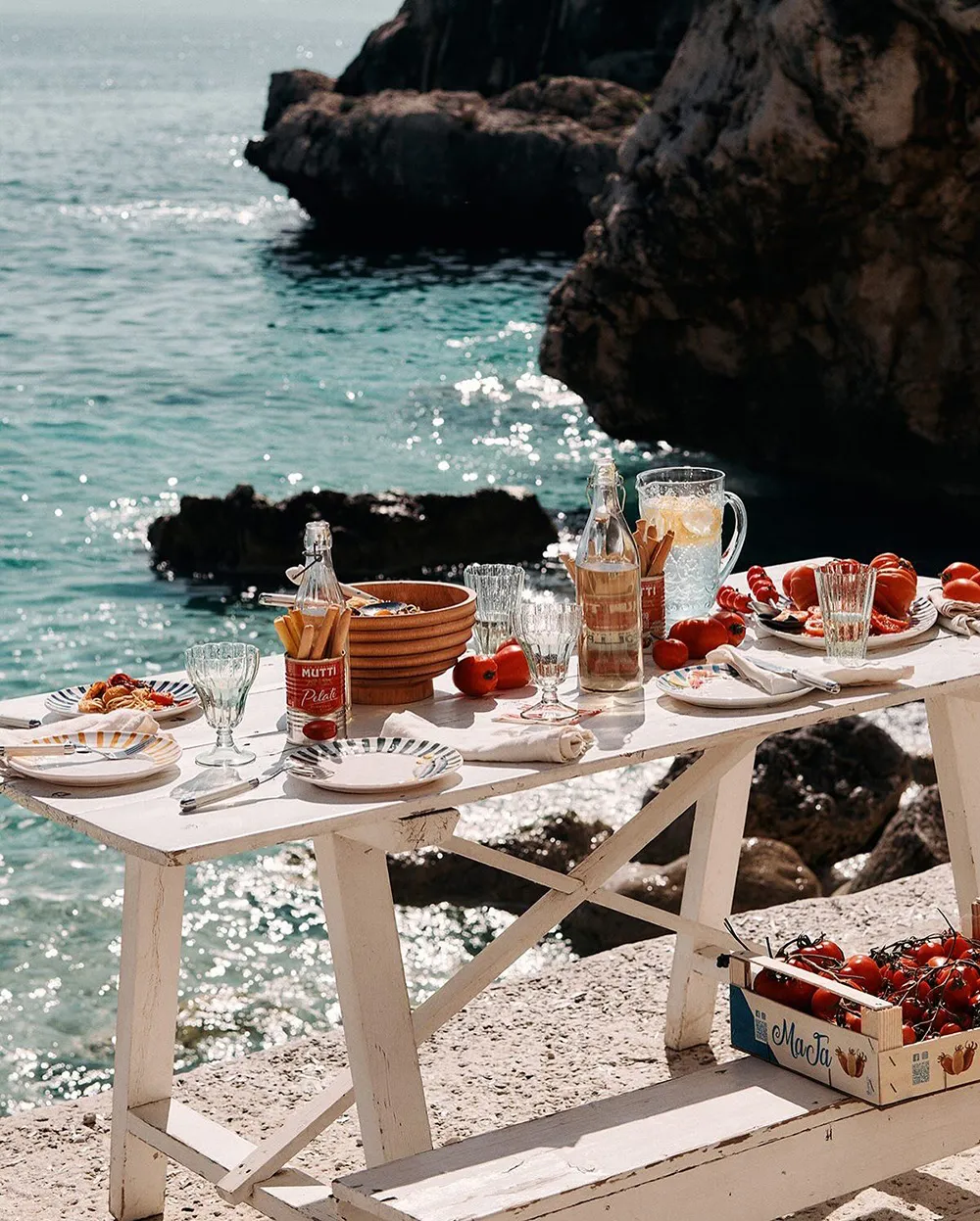 Les joies de l'été dans le nouveau catalogue d'Anthropologie Home - Gallery image 7