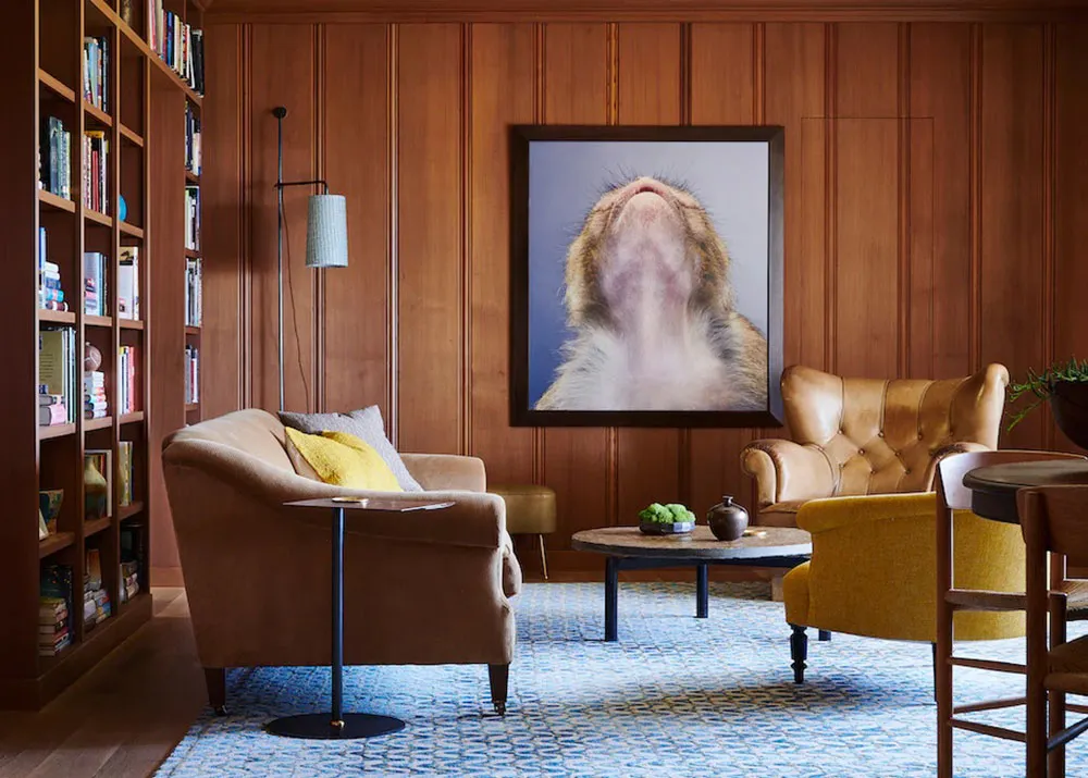 Lebendige und gemütliche Interieurs eines historischen Cottage in Kalifornien - Gallery image 3