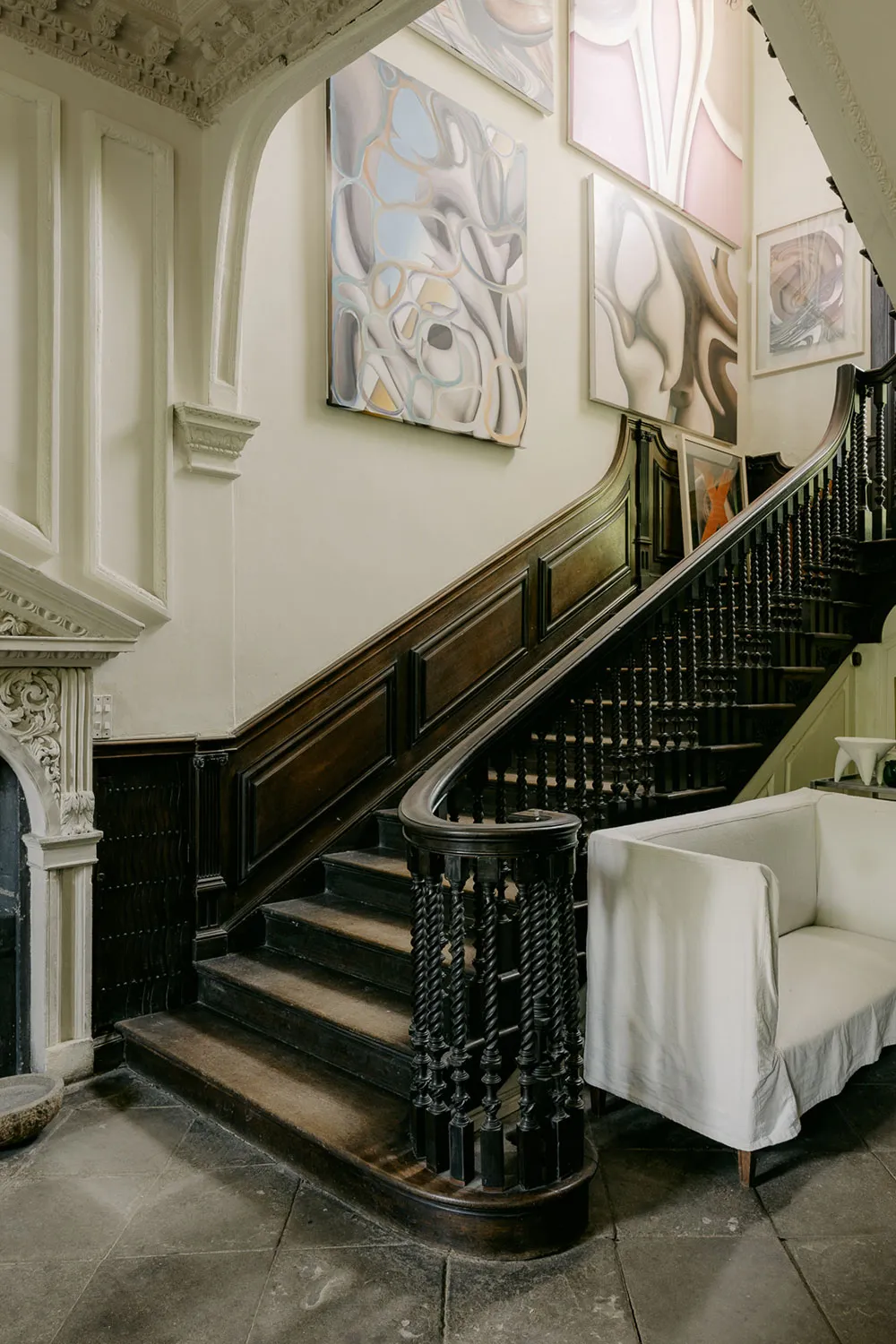 Niesamowite wnętrza starożytnego domu w stylu barok w Anglii - Gallery image 18