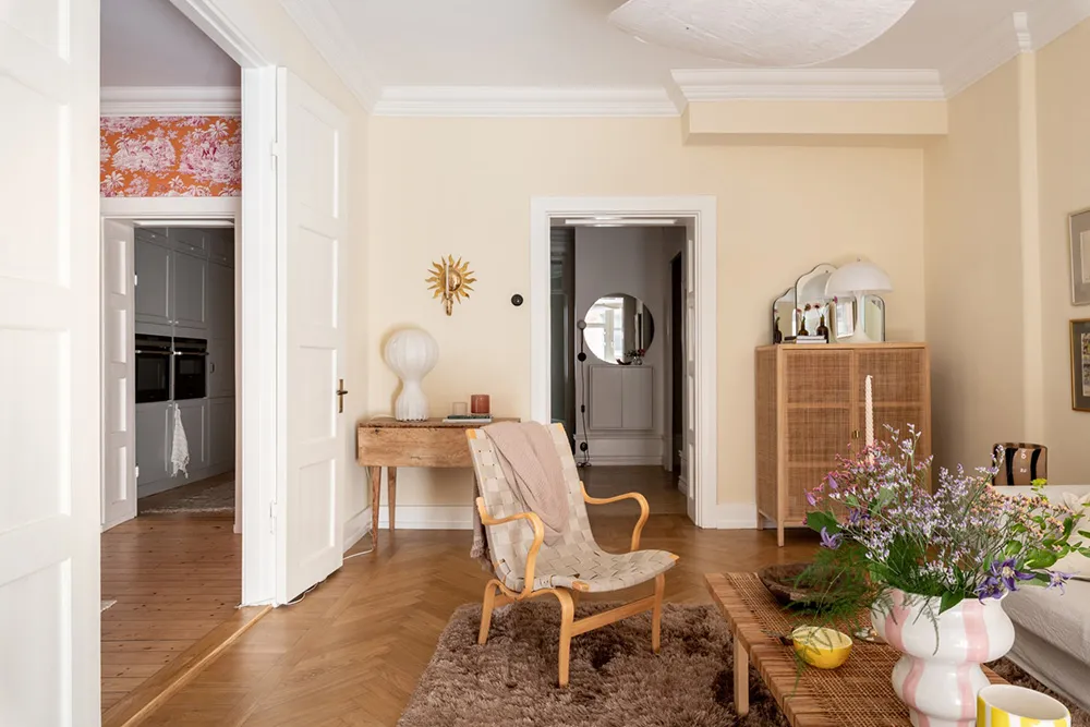 Пісочні тони, цегляна стіна та обоями: квартира в Гетеборзі (91 кв. м) - Gallery image 9