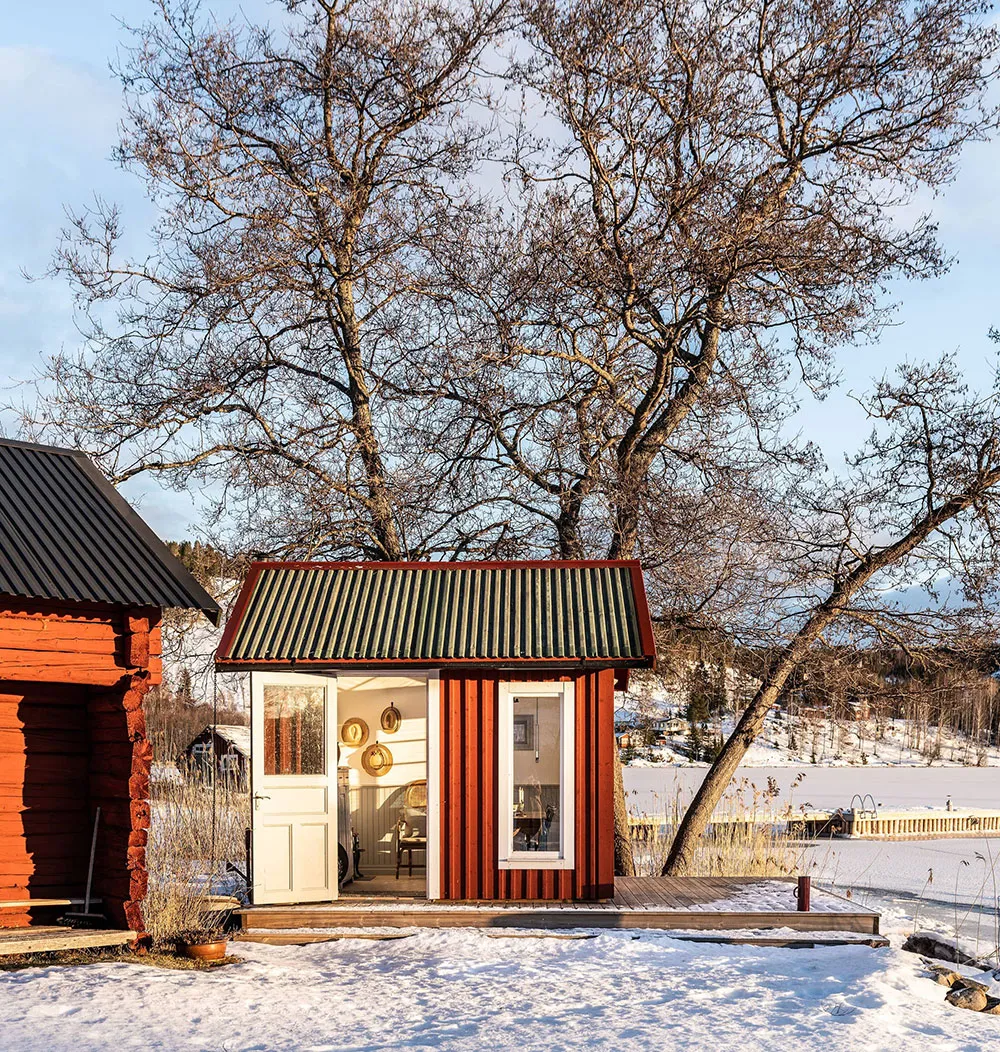 Cozy cottage on an old farm in Sweden - Gallery image 12