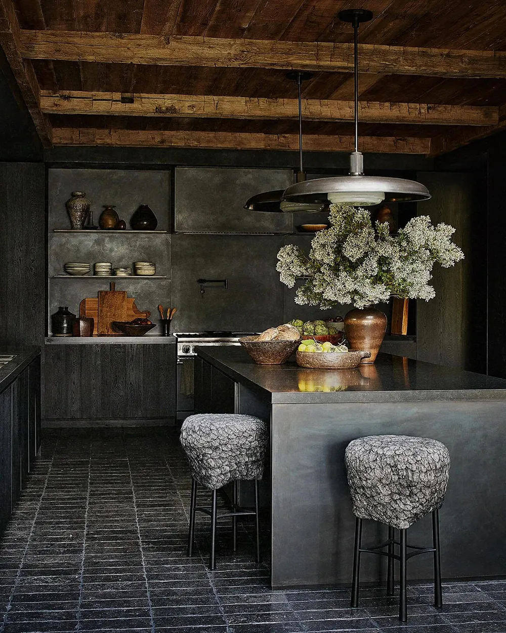 प्रतिभाशाली अमेरिकी सजावटकार कॉलिन किंग की नई रचनाएँ - Gallery image 13