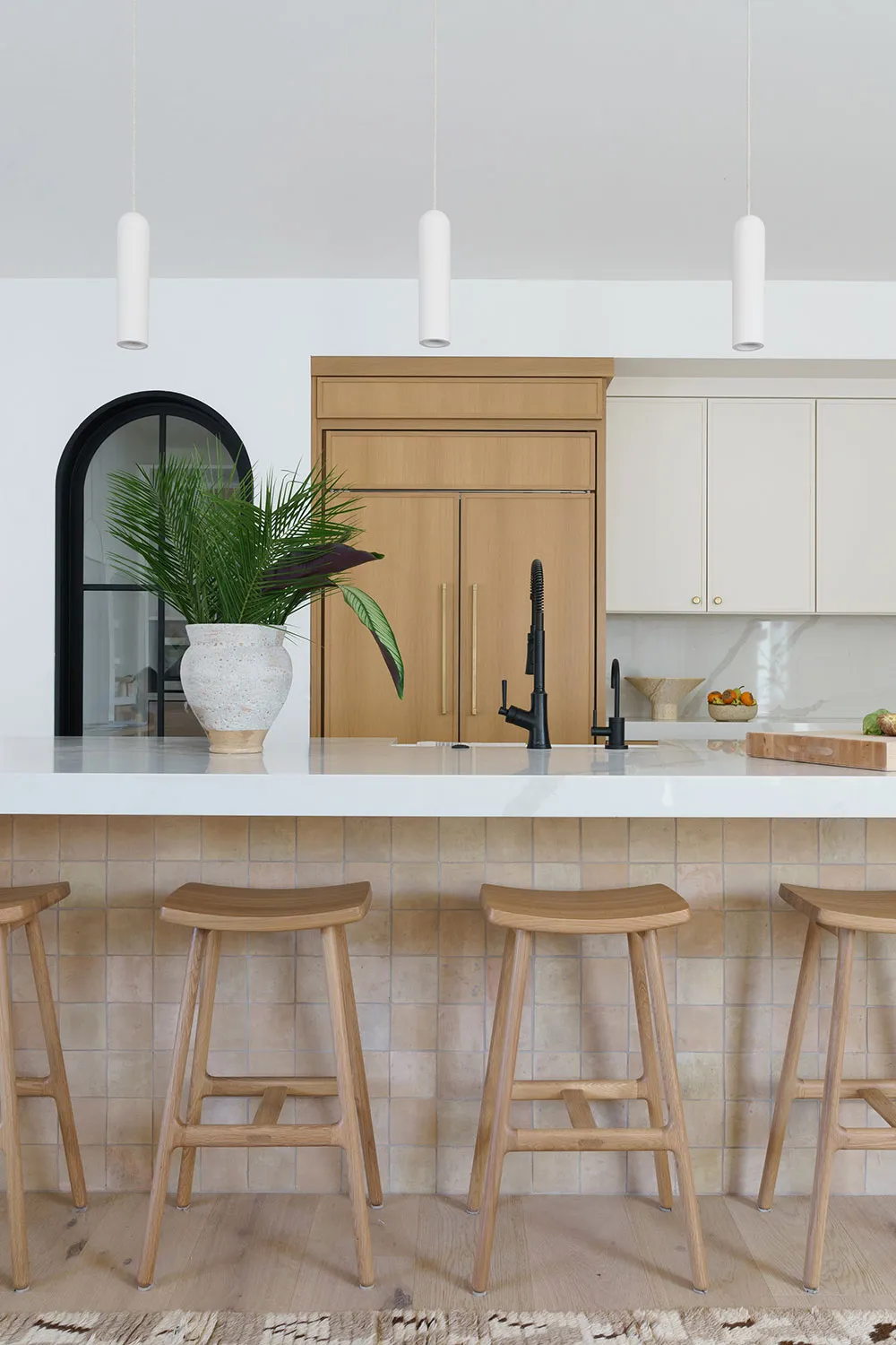 Diseño moderno cálido de una casa luminosa en San Diego - Gallery image 6