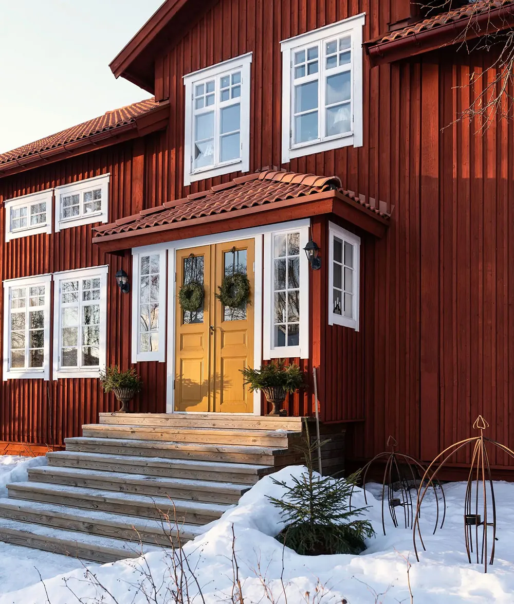 Cozy cottage on an old farm in Sweden - Gallery image 1